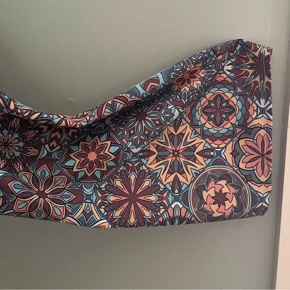 Richly colored geometric plus sized pull over blouse - Picture 2 of 4